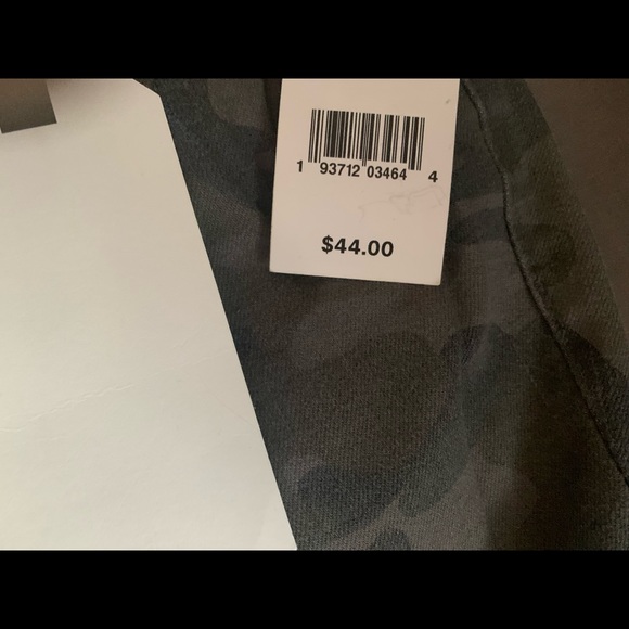 NWT! Camo High Waist Jeans. - Picture 5 of 5